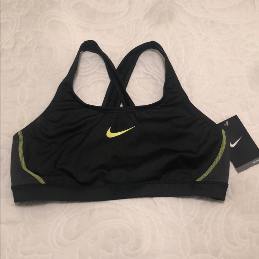 Nike women’s triathlon bra